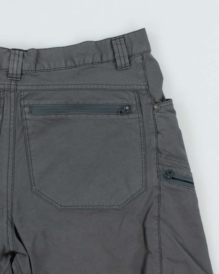 Vintage 2000's Arc'teryx Hiking Cargo Shorts - W32 L8