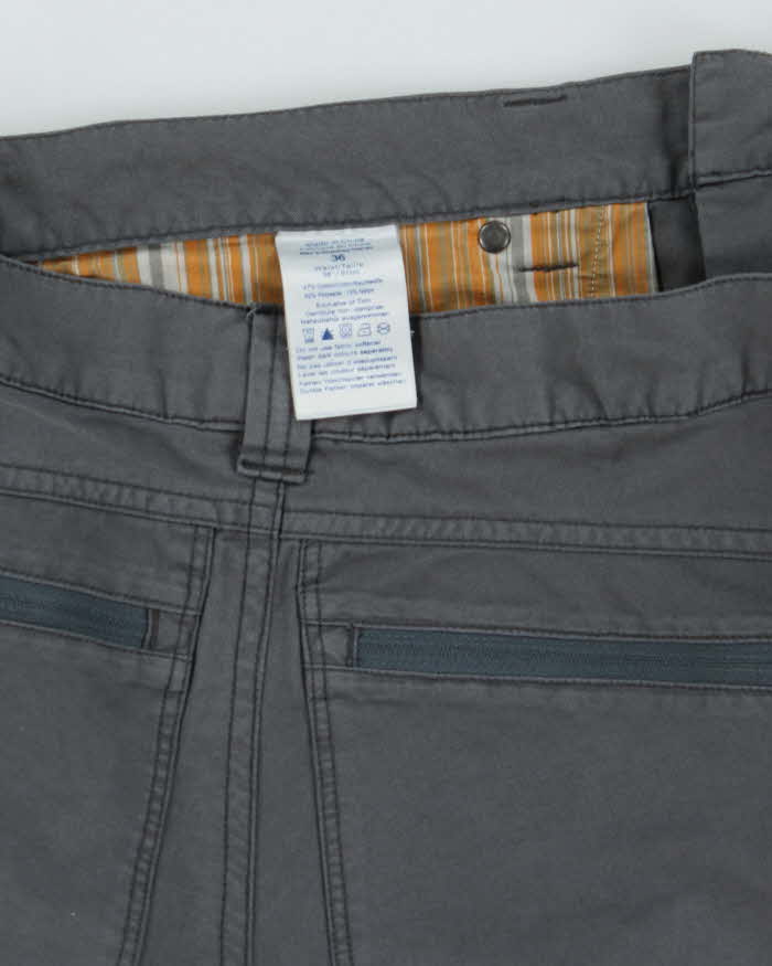 Vintage 2000's Arc'teryx Hiking Cargo Shorts - W32 L8