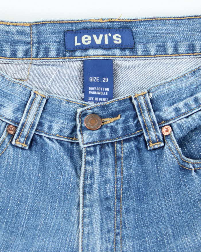 Vintage 2000's Levi's Medium Wash Denim Shorts - W26 L12