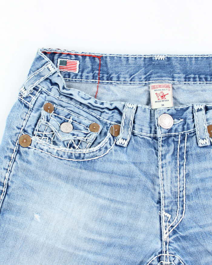 Vintage Y2K True Religion Light Wash Cut Off Denim Shorts - W36 L9