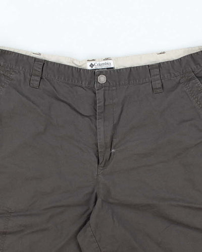 Vintage 2000's Columbia Lightweight Hiking Shorts - W36 L10