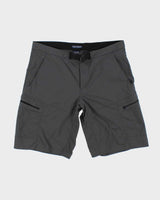 Vintage 2000's Arc'teryx Lightweight Multi-Pocketed Shorts - W34 L10