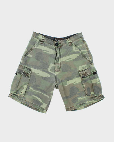 Vintage Y2K Coliseum Camouflage Cargo Shorts - W30 L8