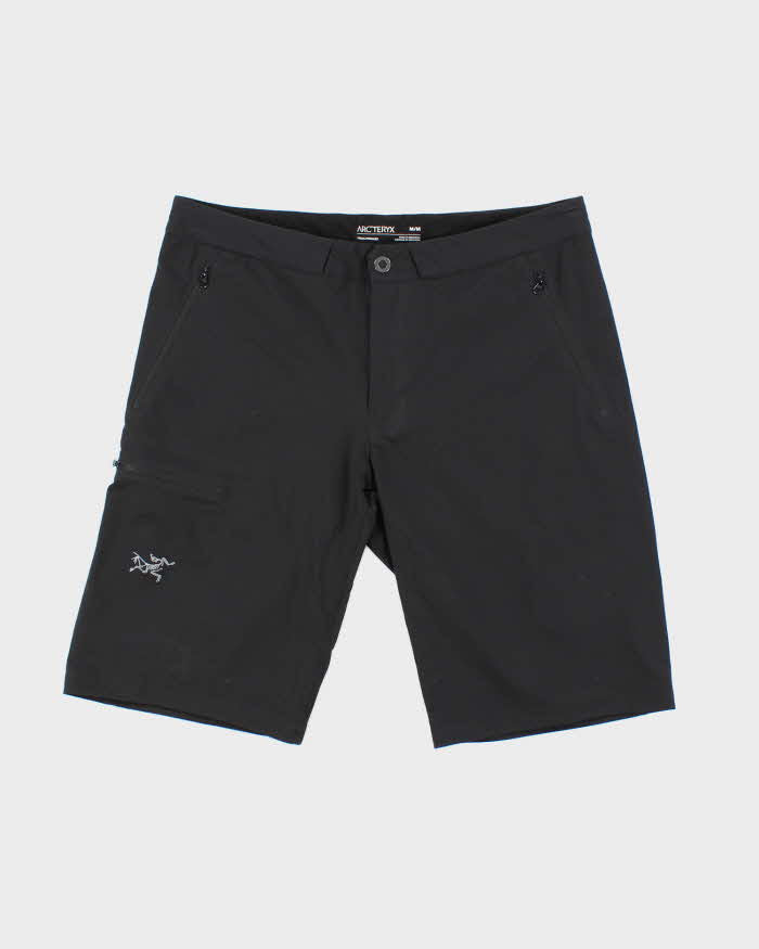 Vintage 2000's Arc'teryx Lightweight Hiking Cargo Shorts - W32 L11