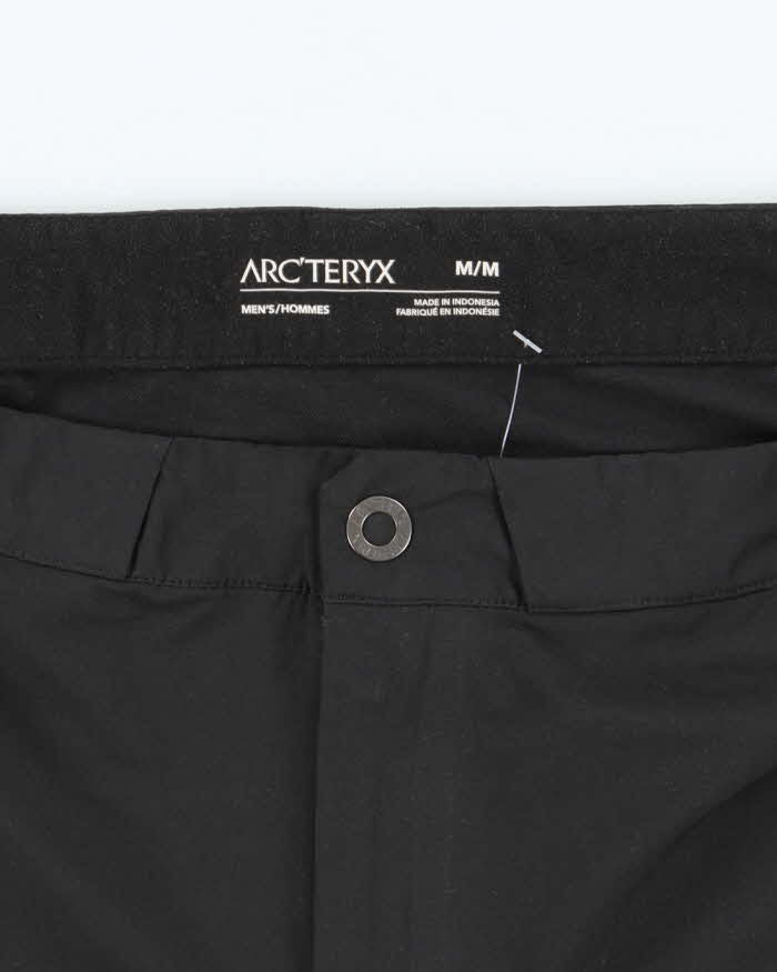 Vintage 2000's Arc'teryx Lightweight Hiking Cargo Shorts - W32 L11