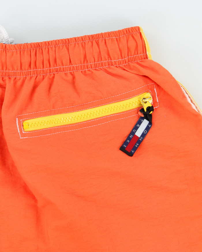 Vintage 90's Tommy Hilifiger Patterned Netted Shorts - S