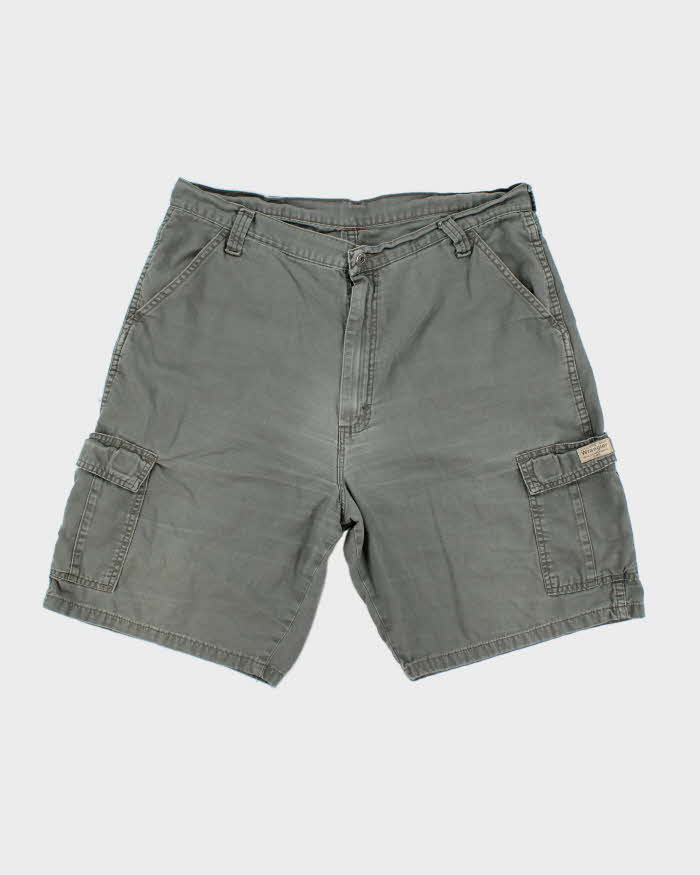 Vintage 2000's Wrangler Wide Leg Faded Cargo Shorts - W34 L10