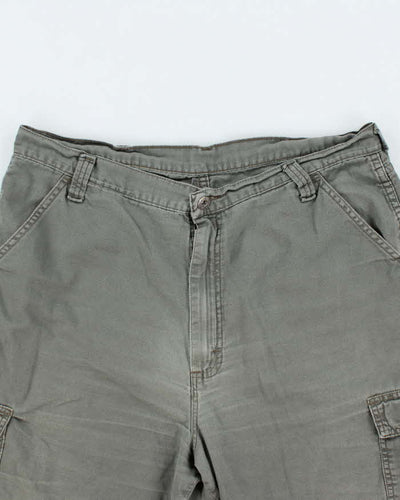 Vintage 2000's Wrangler Wide Leg Faded Cargo Shorts - W34 L10