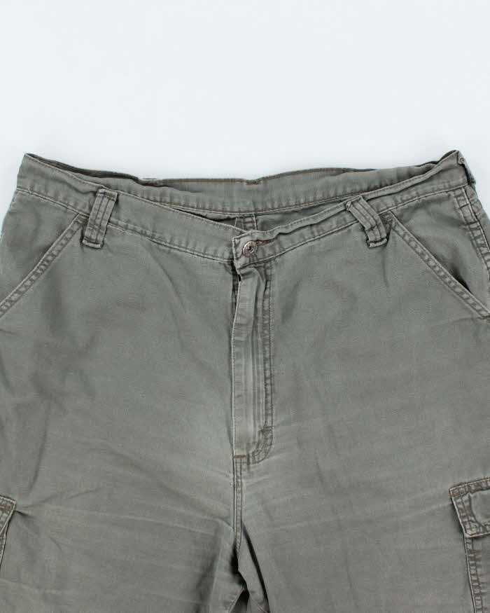 Vintage 2000's Wrangler Wide Leg Faded Cargo Shorts - W34 L10