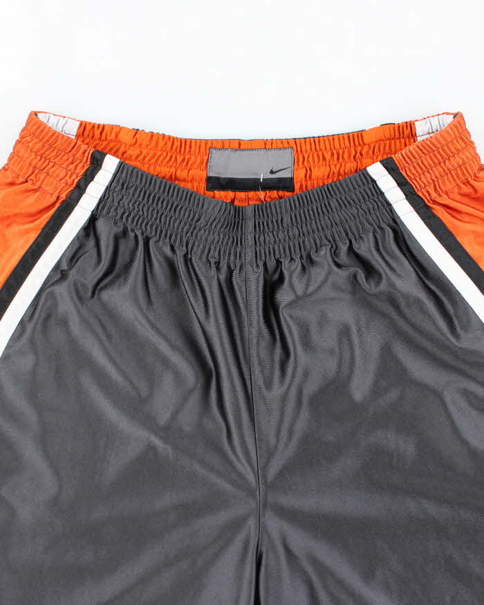Vintage Y2K Nike Reversible Wide Leg Basketball Shorts - L