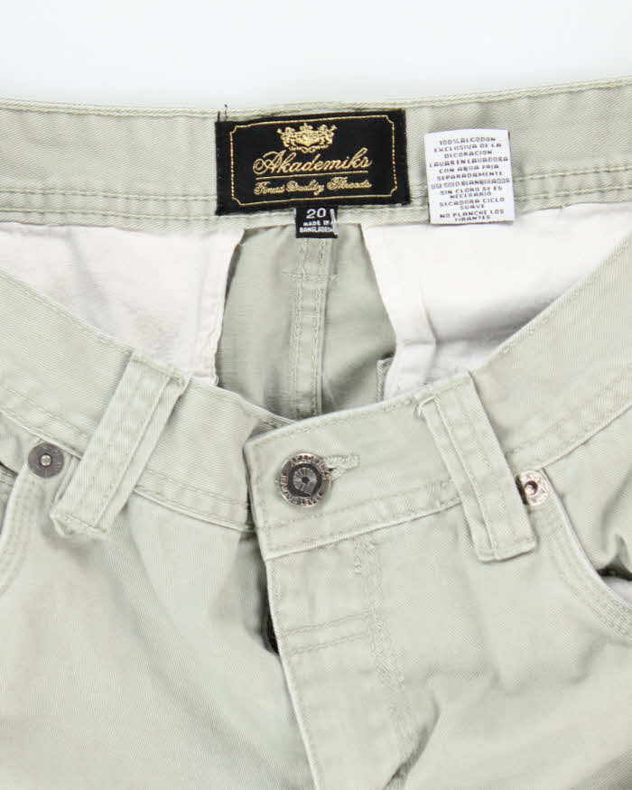 Vintage Y2K Akademiks Wide Leg Beige Cargo Shorts - W28 L13