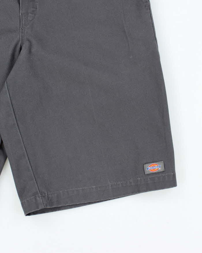 Vintage Dickies Grey Baggy Shorts - W32