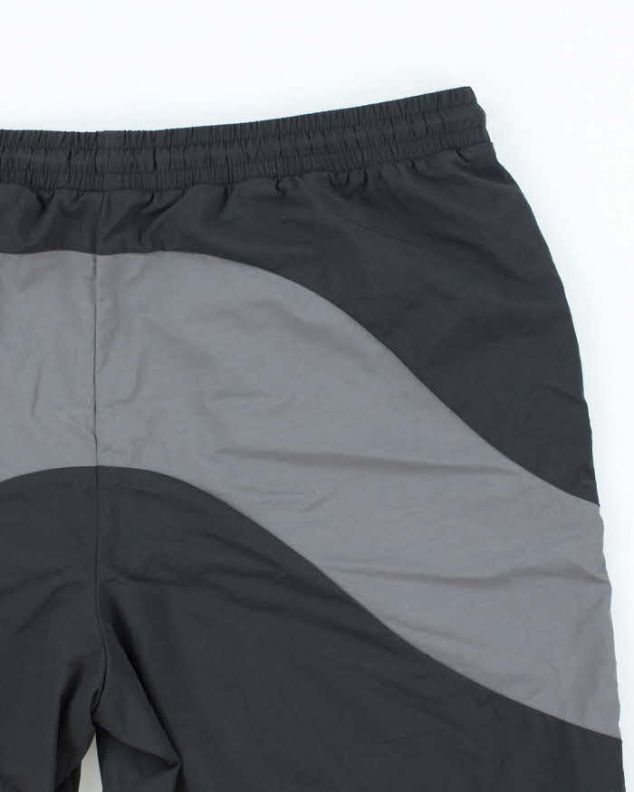 Vintage Oakley Two Tone Sports Shorts - L