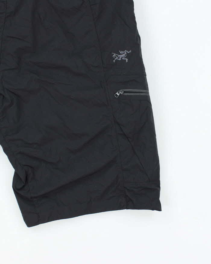 Men's Arc'Teryx Black Sports Shorts - M