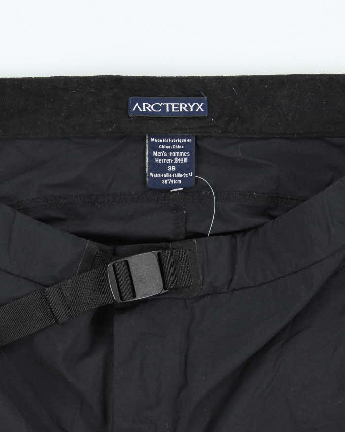 Men's Arc'Teryx Black Sports Shorts - M