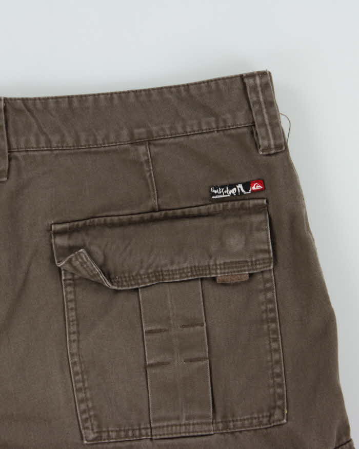 Vintage Y2K 00s Quiksilver Khaki Loose Fit Canvas Cargo Shorts - W34