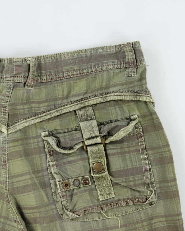 Vintage Y2K 00s SN.BW Khaki Plaid Canvas Cargo Shorts - W32