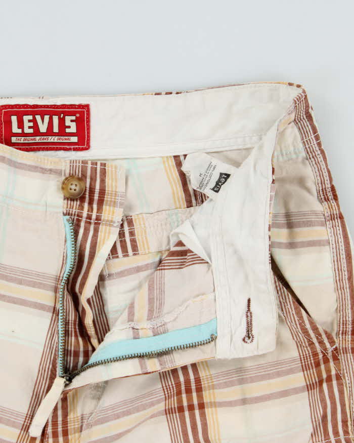 Vintage Y2K 00s Levi's Plaid Loose Fit Cargo Shorts - W34