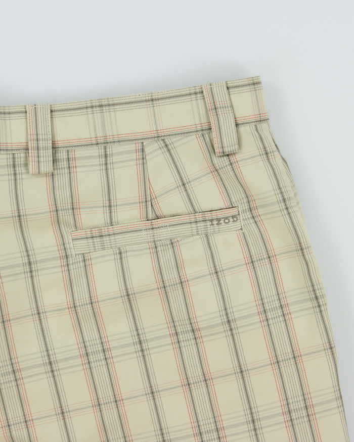 Vintage Y2K 00s IZOD XFG Plaid Poly Loose Fit Shorts - W36