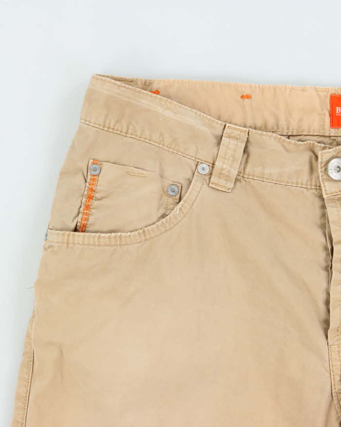 Vintage Y2K 00s Hugo Boss Desert Khaki Relaxed Fit Cargo Shorts - W34