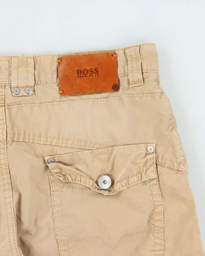 Vintage Y2K 00s Hugo Boss Desert Khaki Relaxed Fit Cargo Shorts - W34