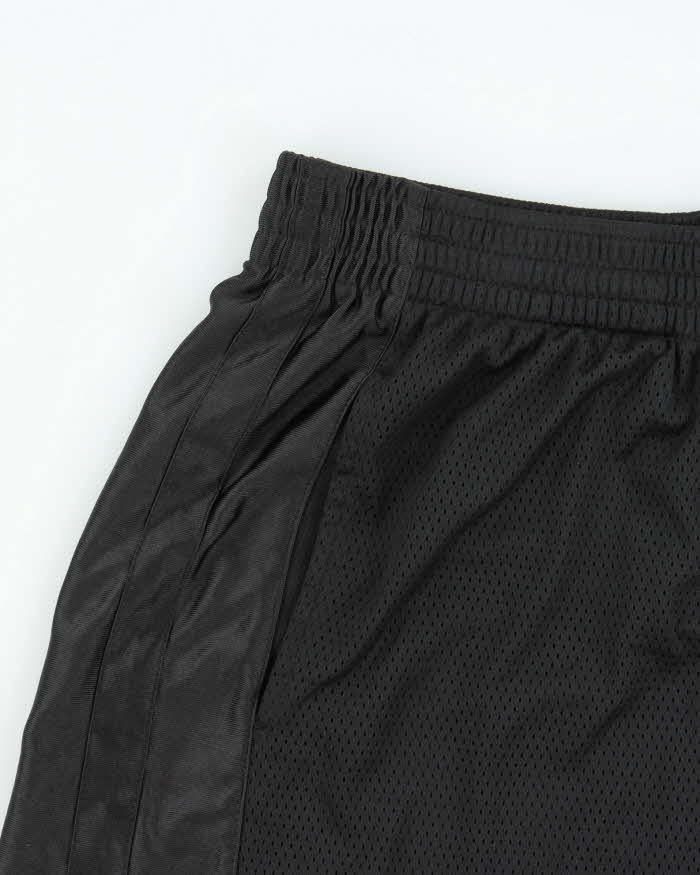 Vintage Y2K 00s Nike Embroidered Shell Mesh Basketball Shorts - L