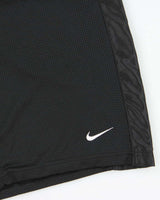 Vintage Y2K 00s Nike Embroidered Shell Mesh Basketball Shorts - L