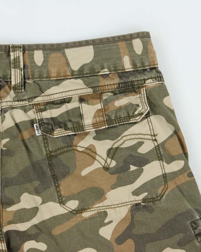 Vintage Y2K 00s Levi's White Tab Duck Camo Loose Fit Canvas Cargo Shorts - W36