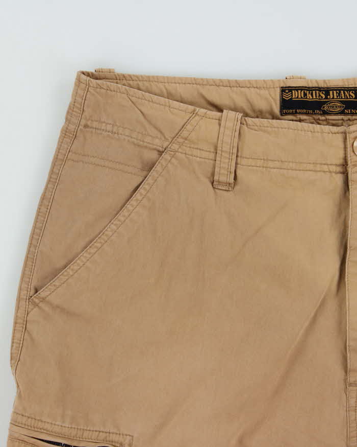 Vintage Y2K 00s Dickies USA Tan Loose Fit Cargo Shorts - W32