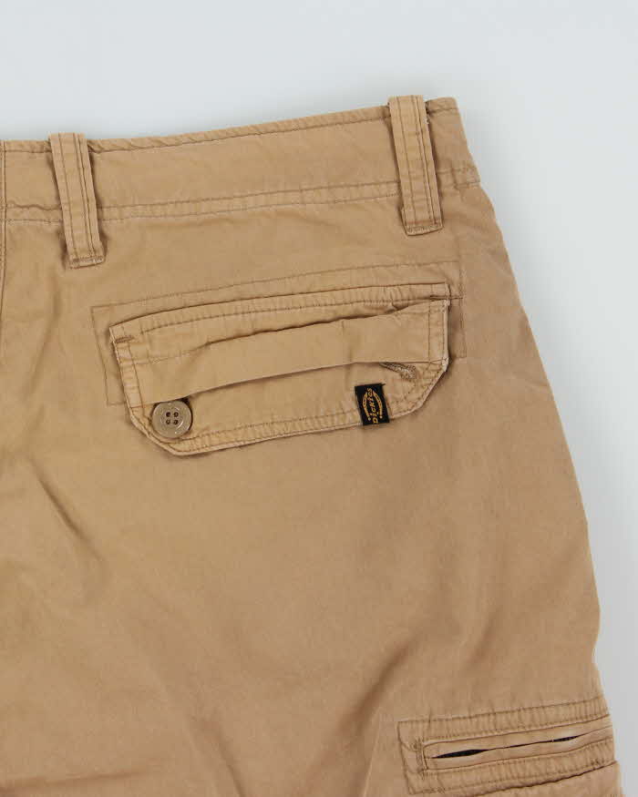 Vintage Y2K 00s Dickies USA Tan Loose Fit Cargo Shorts - W32