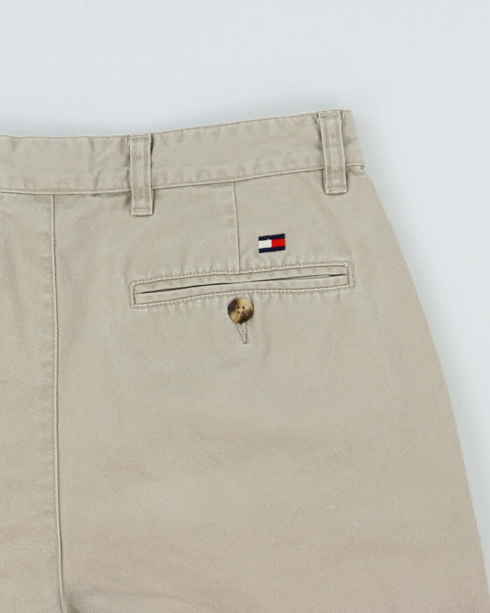 Vintage Y2K 00s Tommy Hilfiger Double Pleated Chino Bermuda Shorts - W30