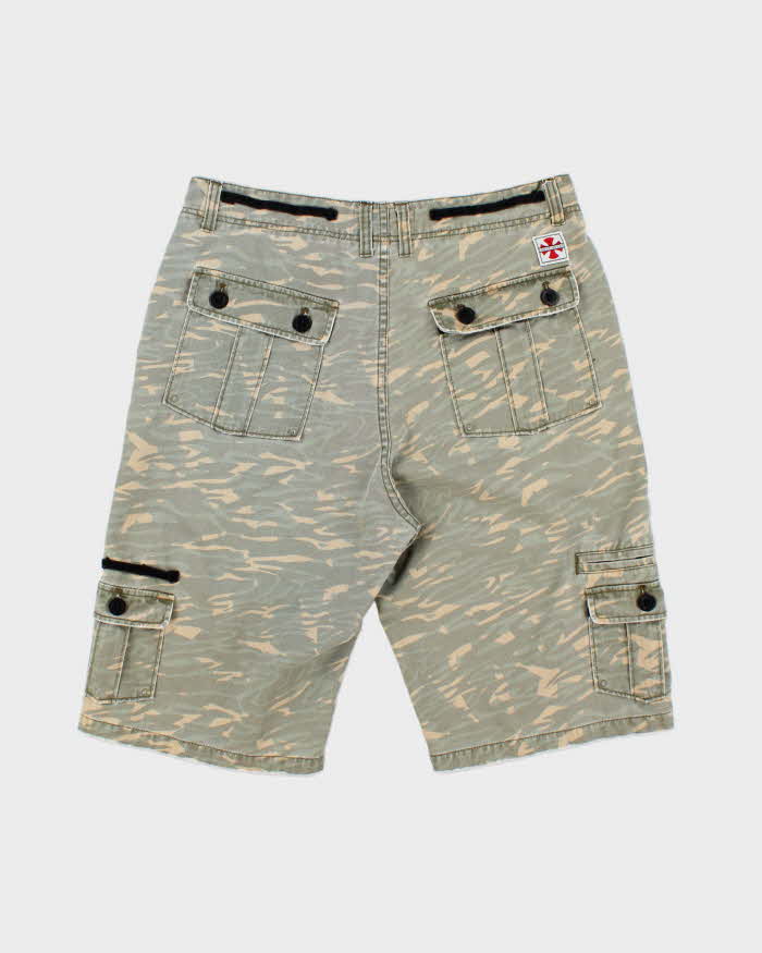 Vintage Y2K 00s Independent Truck Co. Relaxed Fit Camo Cargo Skater Shorts - W34