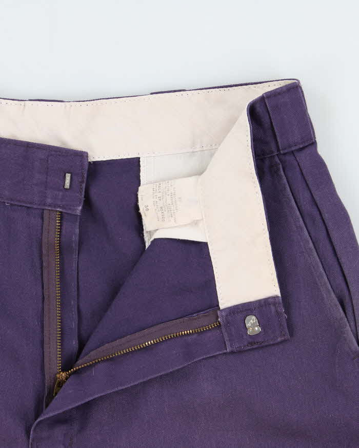 Vintage Y2K 00s Dickies 13" Loose Fit Chino Shorts - W36