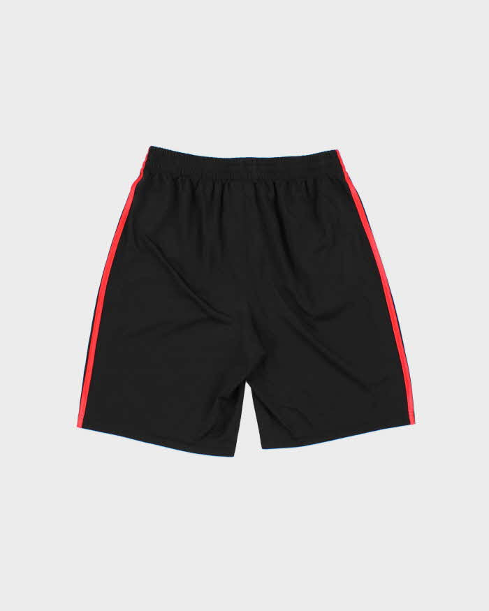 Vintage Adidas 8" Relaxed Fit Satin 3-Stripe Pocket Sports Shorts - XL