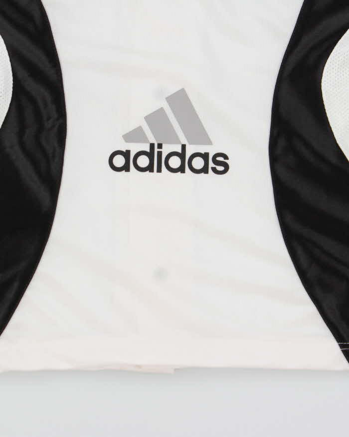 Vintage 1990s Adidas Short Sleeve Embroidered Boxy Basketball Warm-Up Jersey - L