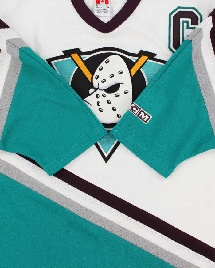 Vintage 1998-99 CCM Mighty Ducks Of Anaheim Paul Kariya #9 Official NHL Stitched Made In Canada Air-Knit Home Jersey - M