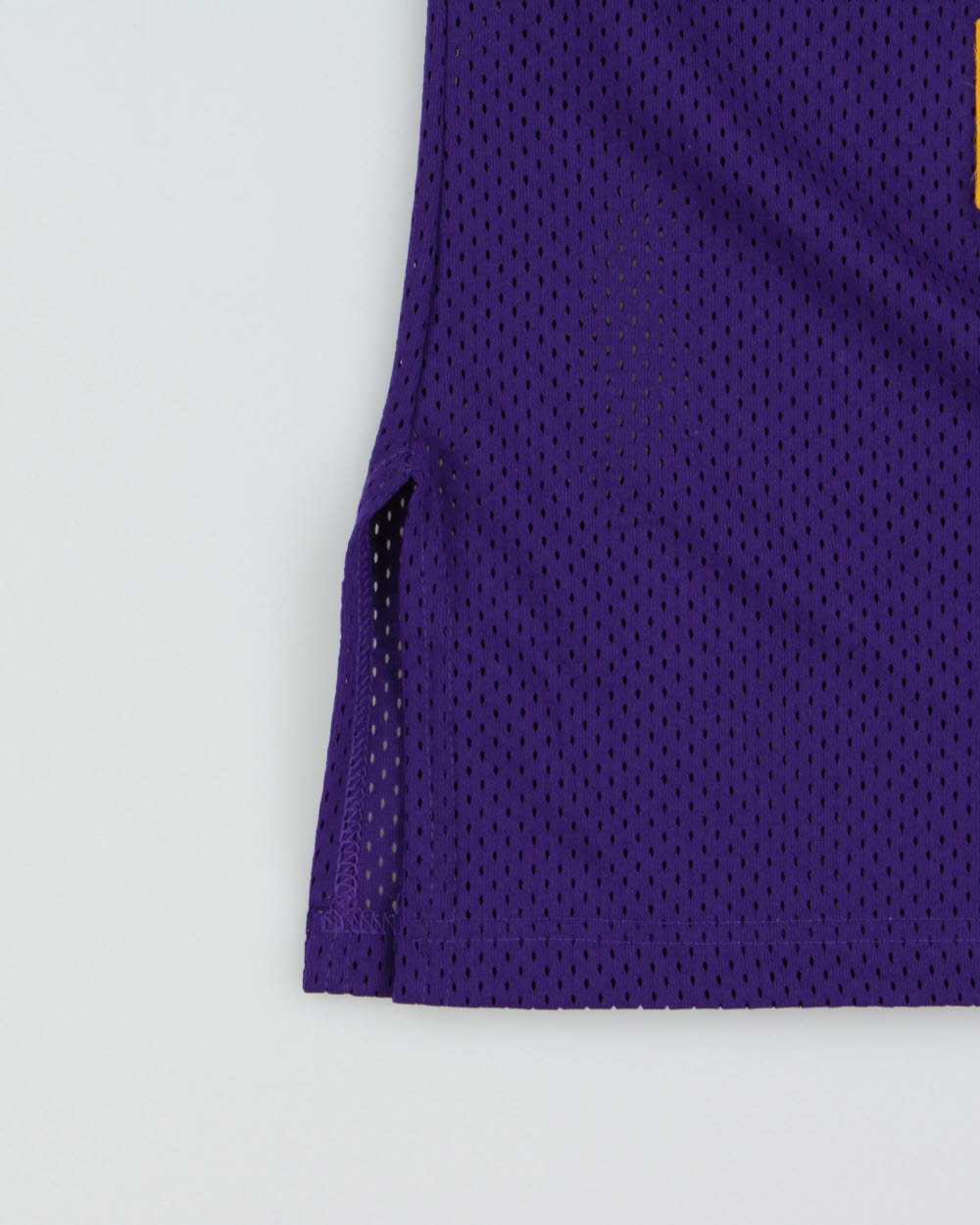 Vintage 1996-97 Champion LA Lakers Shaquille O'Neal #34 NBA Stitched Mesh Made In USA Home Jersey - L