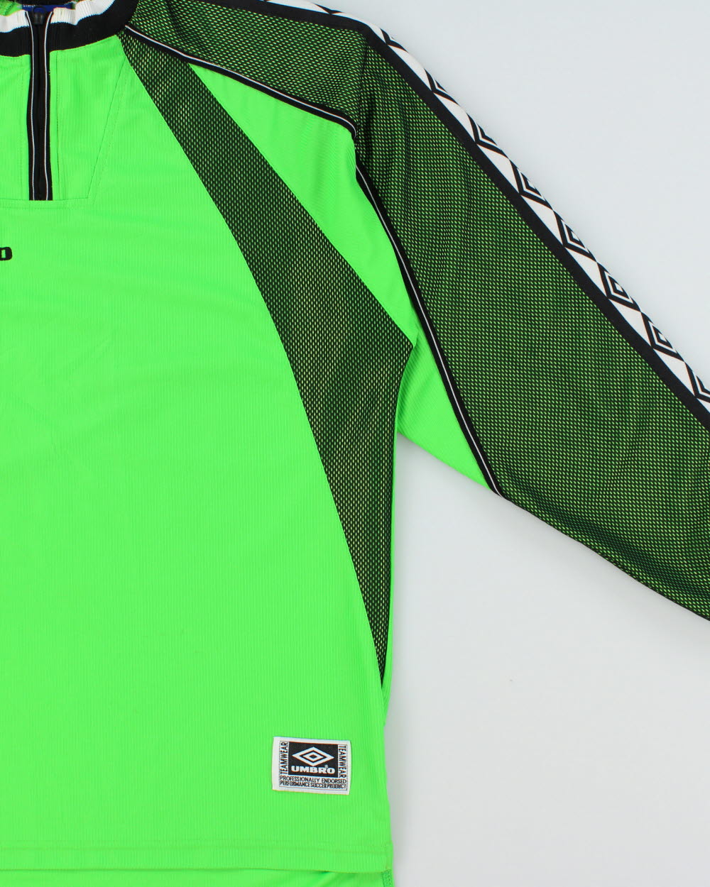 Vintage 1990s Umbro Volt Green Zip Collar Padded Long Sleeve Football Goalkeeper Shirt - L