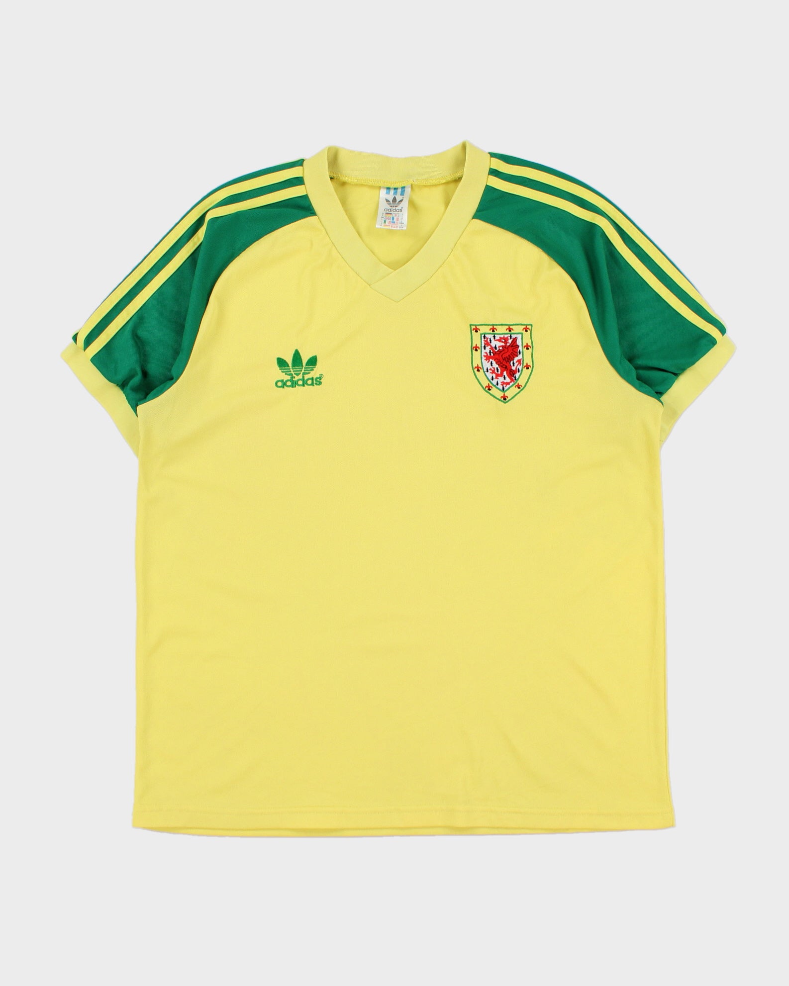 Vintage 1980-82 Adidas Originals Wales Retro Short Sleeve Away Football Shirt - L