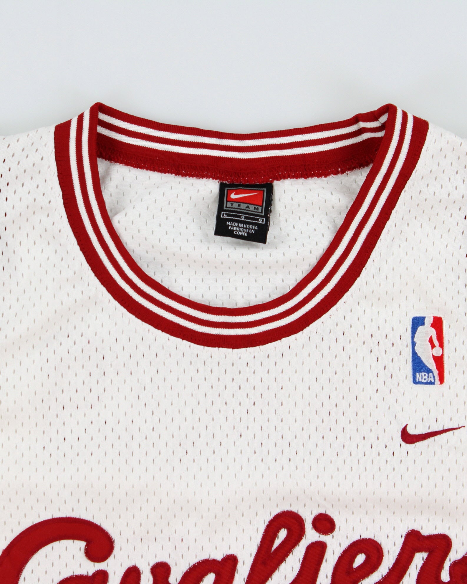 Vintage 2004-05 Nike Team Cleveland Cavaliers Lebron James #23 NBA Stitched Length +2 Home Jersey - L