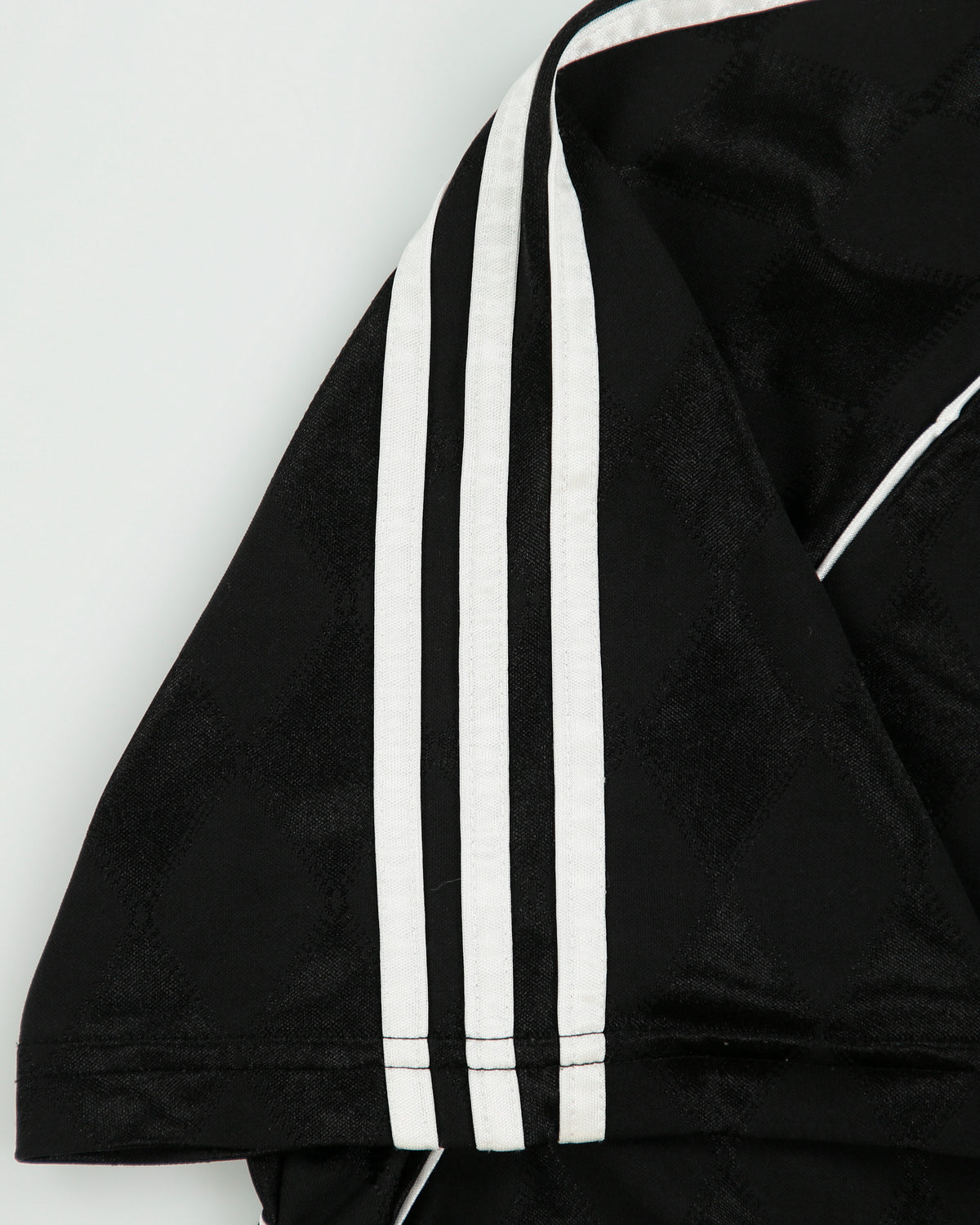 Vintage 1990s Adidas Diamond Plate Striped Made In Canada Short Sleeve Football Shirt - L
