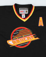 Vintage 90's CCM Vancouver Canucks NHL Hockey Jersey - M