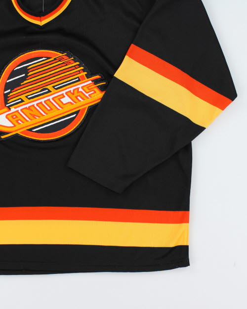 Vintage 90's Vancouver Canucks Oversized Jersey - XL