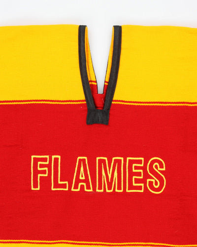Vintage 90's Calgary Flames NHL Sleeveless Poncho - OS