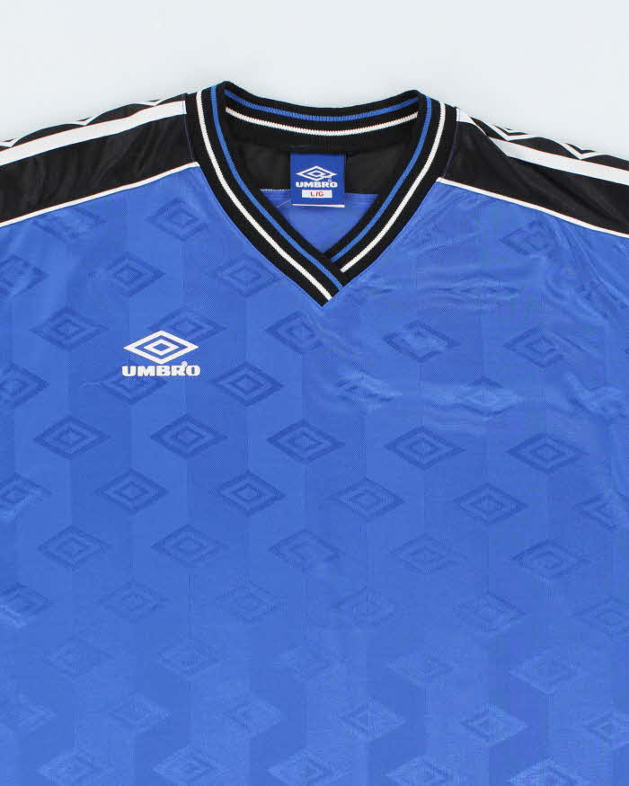 Vintage 90's Umbro Patterned Lightweight Football Jersey - L