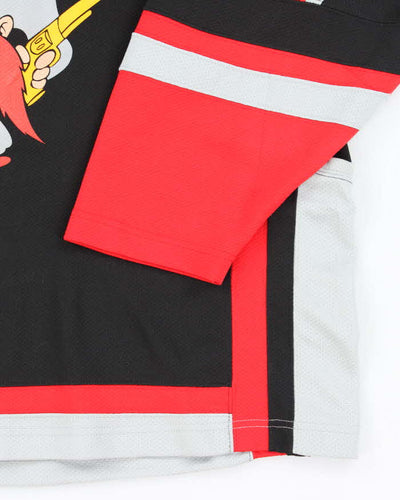 Vintage 2000's Looney Tunes Yosemite Sam Hockey Jersey - L