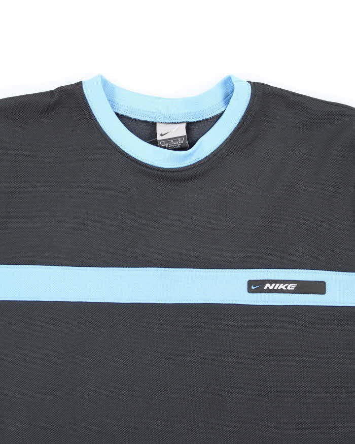 Vintage 2000's Nike Centre Striped Long-sleeved Sports Shirt - L