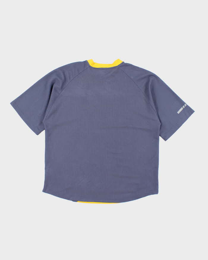 Vintage Y2K Nike Two Tone Small Swoosh Sports T-Shirt - L