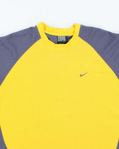 Vintage Y2K Nike Two Tone Small Swoosh Sports T-Shirt - L