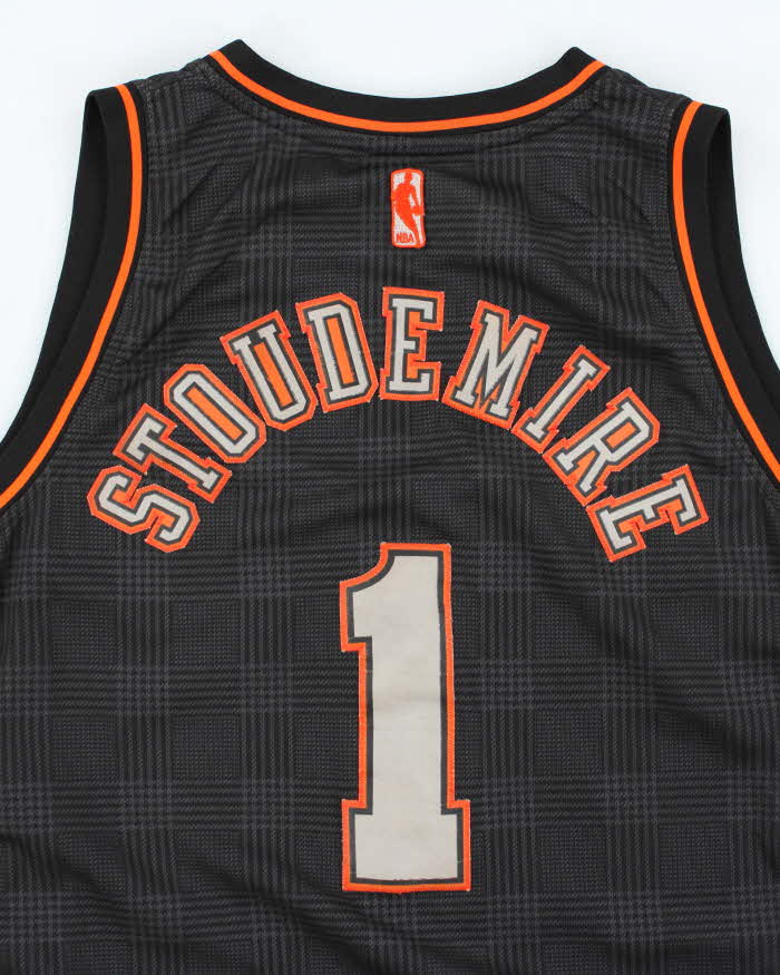 Vintage 2000's Adidas New York Knicks NBA Basketball Jersey - XL